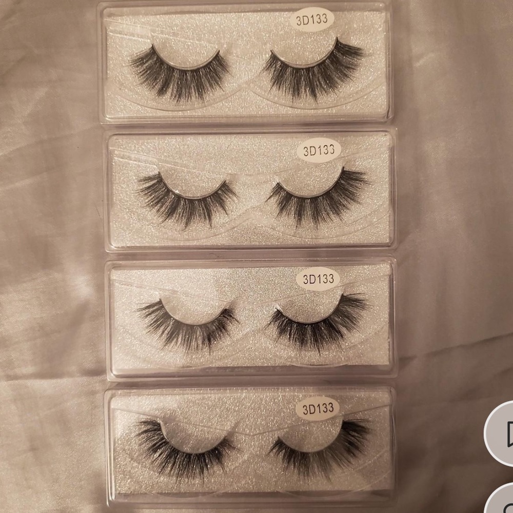 Unopened False Lashes (4 pairs)